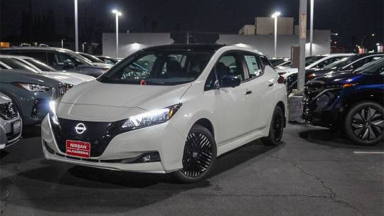 2025 Nissan Leaf