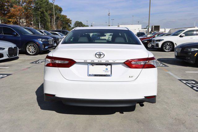2018 toyota camry le