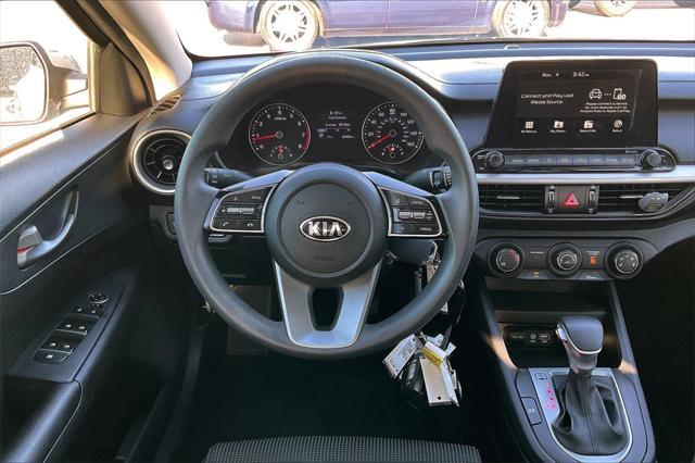 2021 kia forte lxs