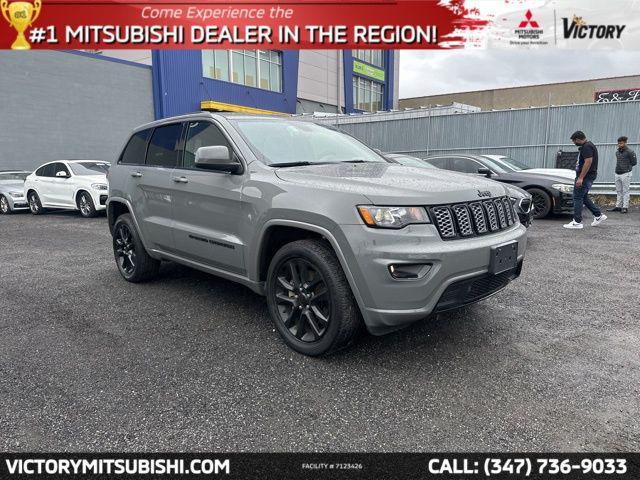 2022 jeep grand cherokee laredo