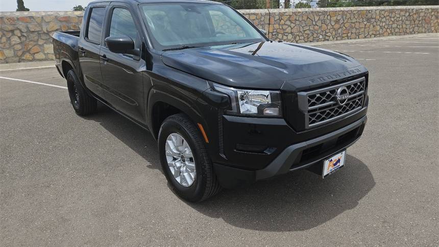 2023 nissan frontier sv
