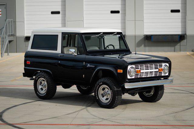 1974 ford bronco custom fully restored
