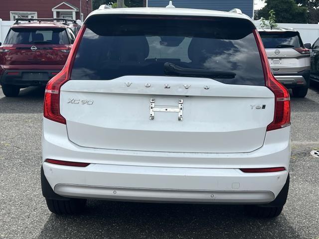 2022 volvo xc90 t6 momentum 7 passenger