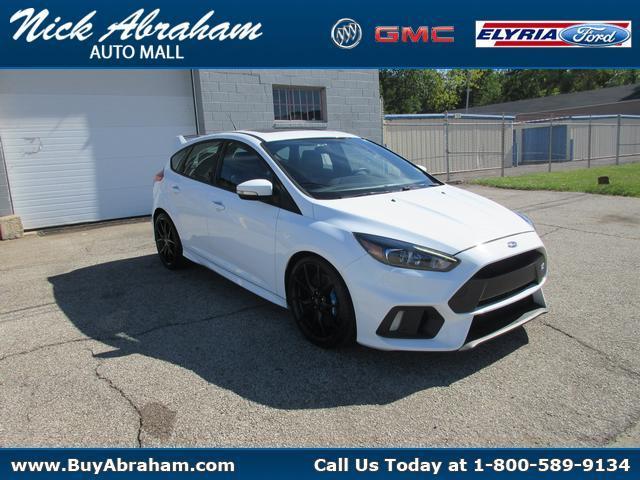 2017 ford focus rs base