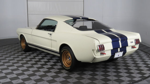 1965 ford mustang restomod, tastefully done, looks great!!!