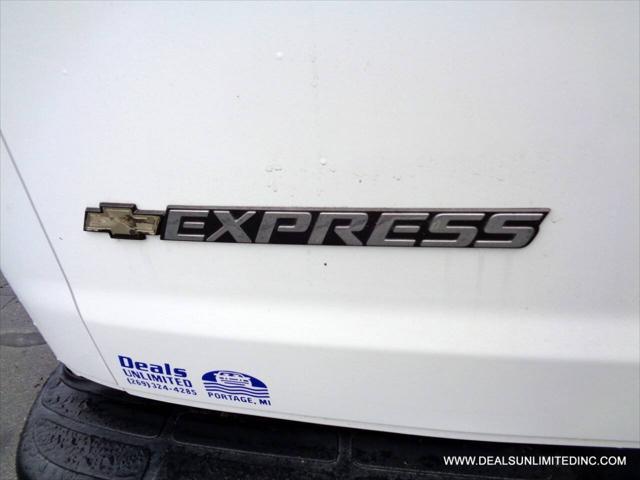 2019 chevrolet express 2500 work van