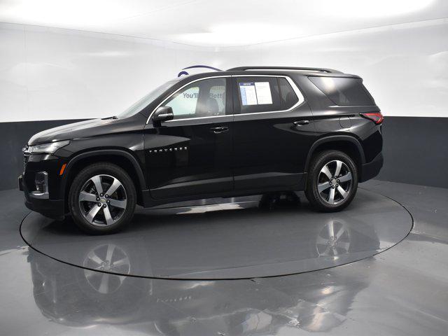 2022 chevrolet traverse lt leather