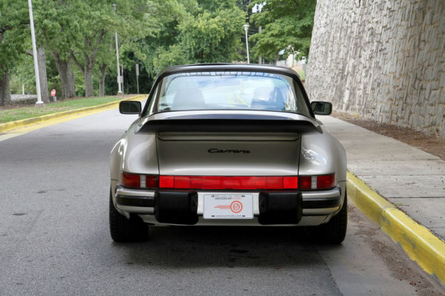 1989 porsche 911 targa - linen grey metallic