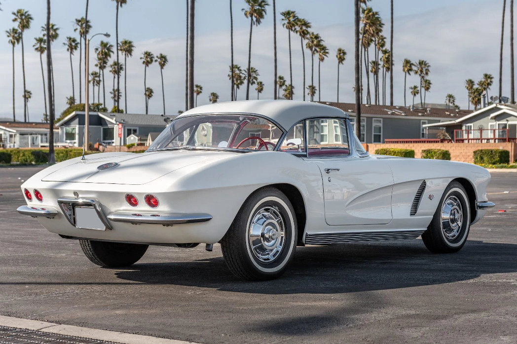 chevrolet corvette