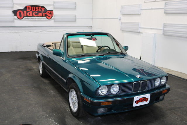 1993 green runs drives body int vgood 2.5li6 5 spd man!