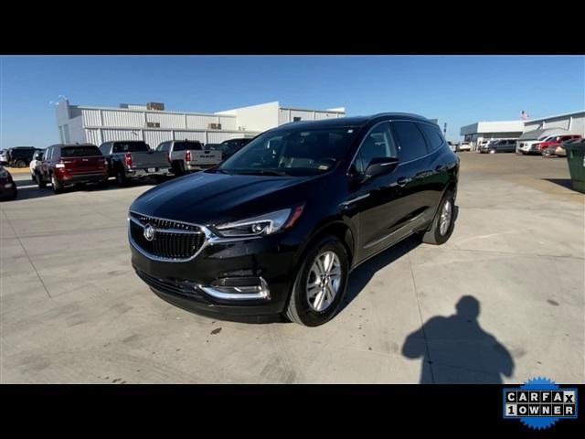 2021 buick enclave essence