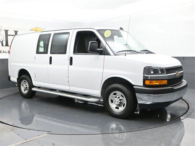 2022 chevrolet express 2500 work van