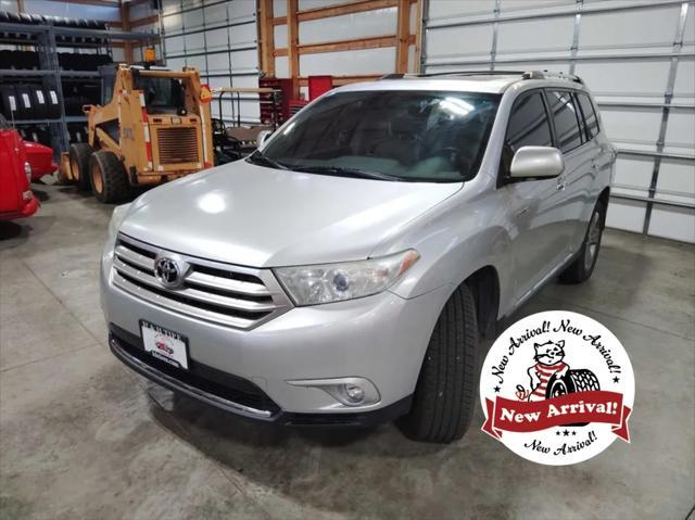 2013 toyota highlander limited
