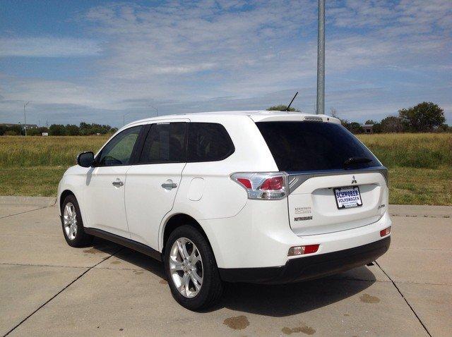 used 2014 mitsubishi outlander fwd se lincoln, ne 68504 for sale in lincoln, nebraska