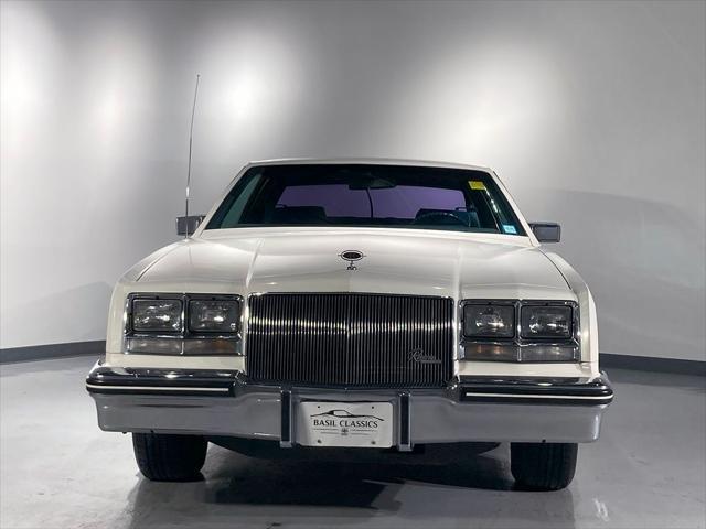 1985 buick riviera base