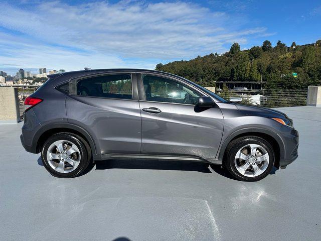 2021 honda hr-v lx