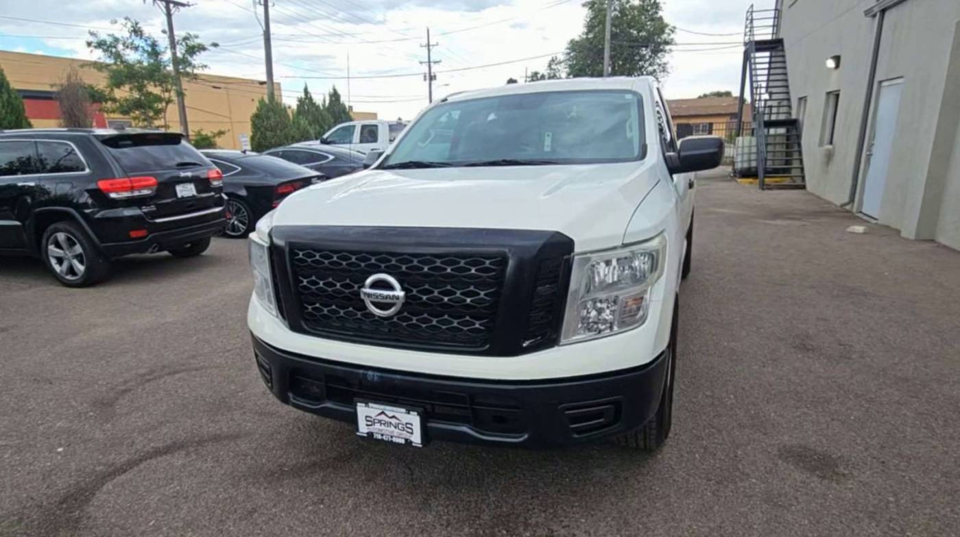 2017 nissan titan s