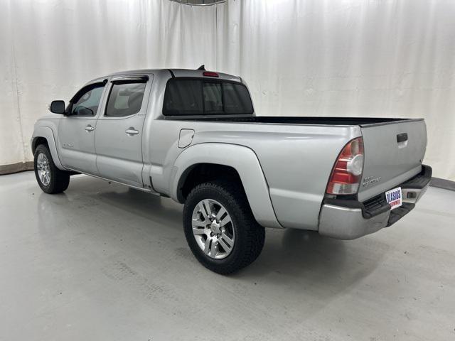 2013 toyota tacoma base