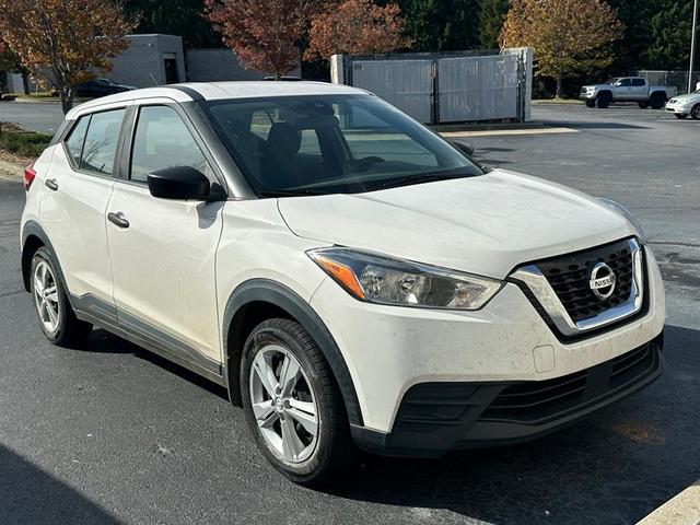 2020 nissan kicks s