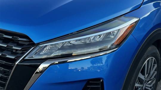 2023 Nissan Kicks