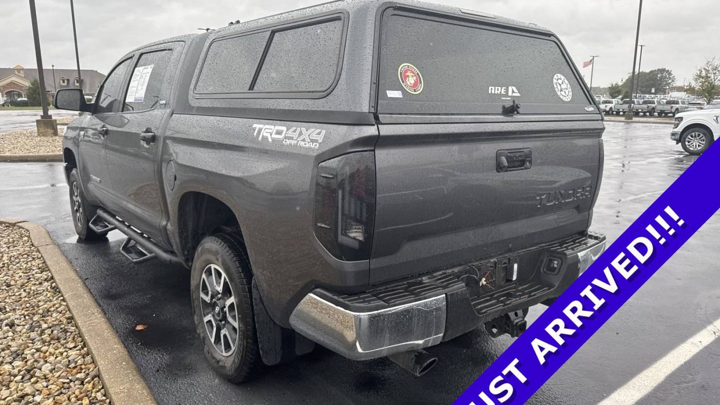 2018 toyota tundra sr5