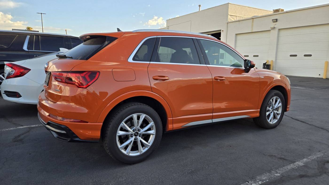 2022 audi q3 quattro s line premium 45 tfsi