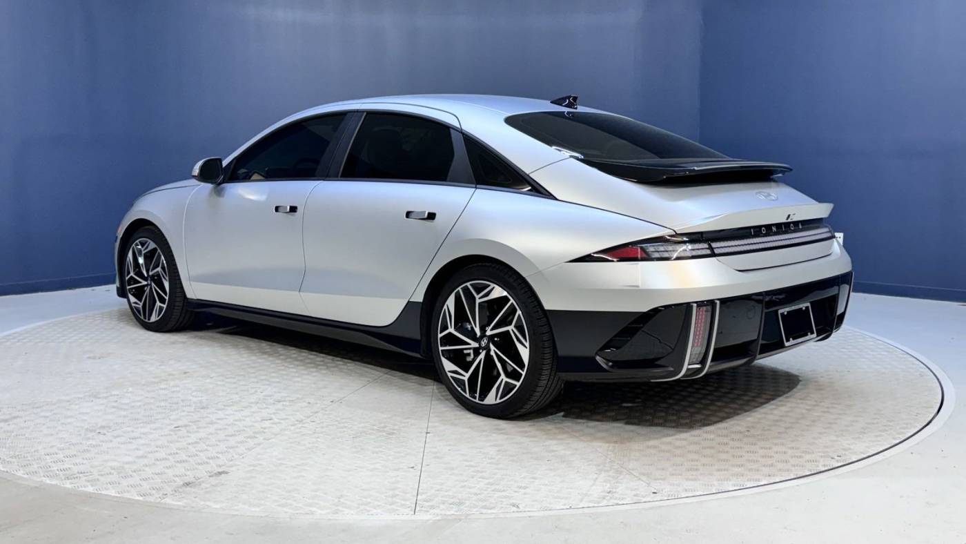 2024 hyundai ioniq 6 sel
