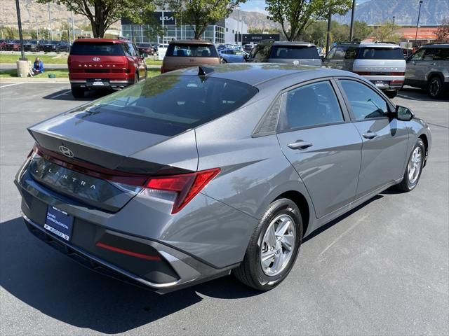 2024 hyundai elantra se