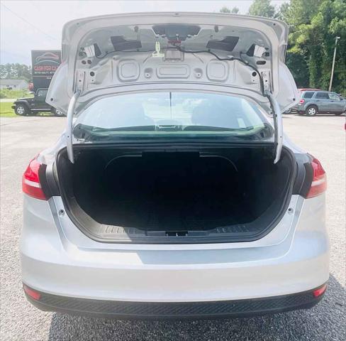 2016 ford focus s