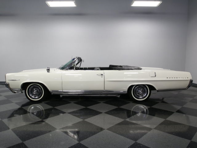 #'s match 389 v8 & 3spd auto, pwr steer & brake, pwr top, gr8 cruisr, fun ride!