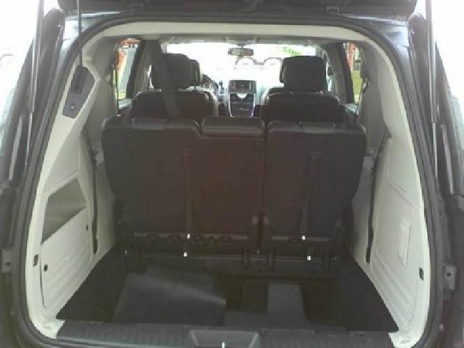 2012 chrysler town & country touring minivan 4d in mechanicsburg, pa