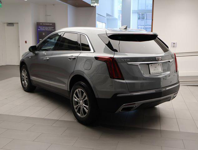 2023 cadillac xt5 premium luxury