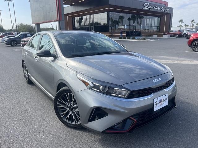 2022 kia forte gt-line