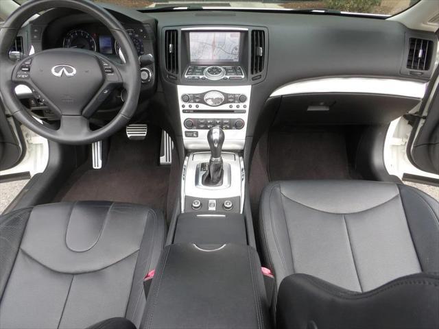 2015 infiniti q60 base