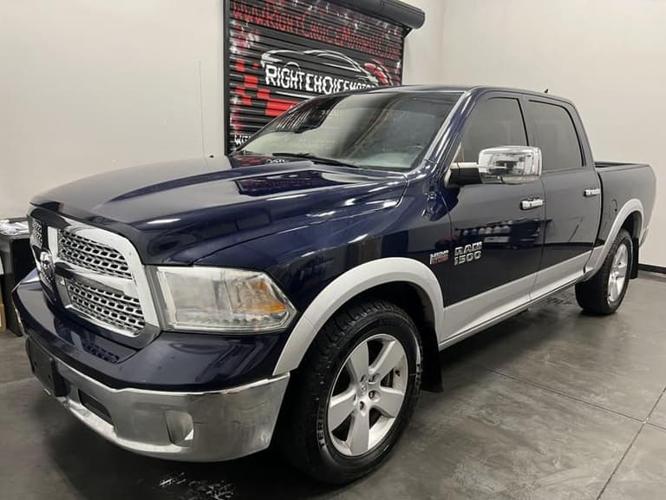 2015 ram 1500 crew cab laramie 4x4 crew cab 5.6 ft. box 140 in. wb in springfield, missouri