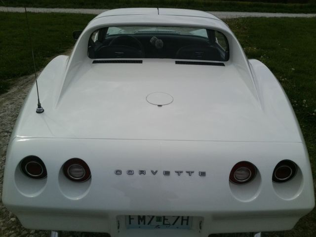 1974 chevrolet corvette stingray coupe, pearl white, 300 hp affordable fun!