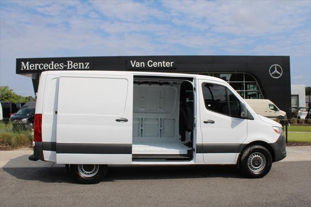 2021 mercedes-benz sprinter 2500 standard roof