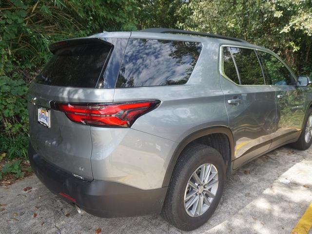 2023 chevrolet traverse lt cloth