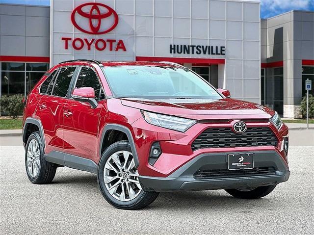 2022 toyota rav4 xle premium