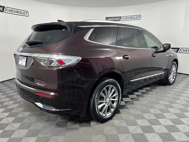 2022 buick enclave avenir