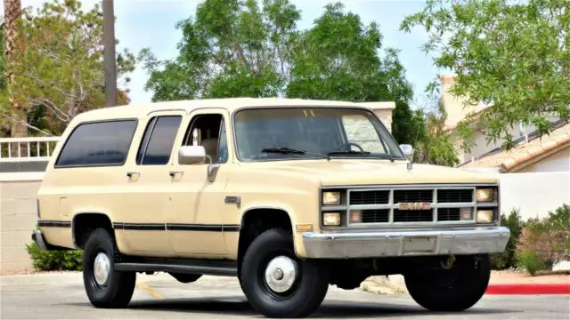 all original no rust 2500 gmc sierra classic very strong & dependable