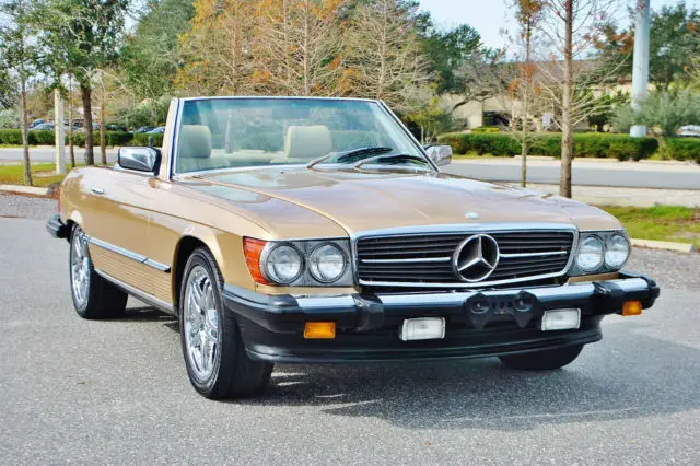 gorgeous 1983 mercedes-benz 380sl convertible 2-tops low original miles fl car