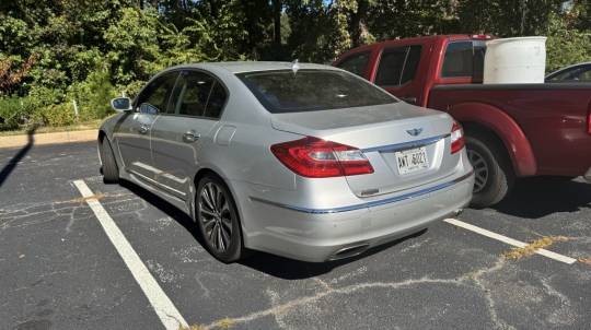 2012 Hyundai Genesis