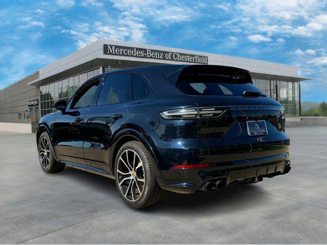 2021 porsche cayenne gts