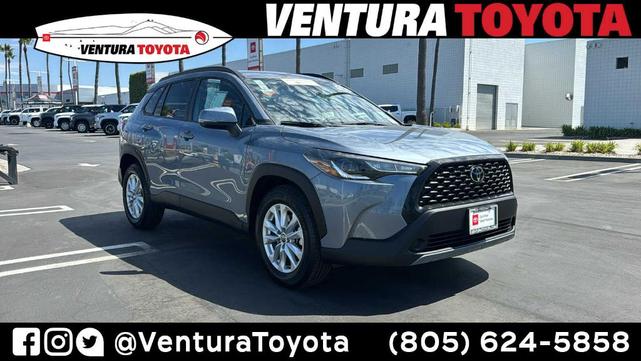 2023 toyota corolla cross le