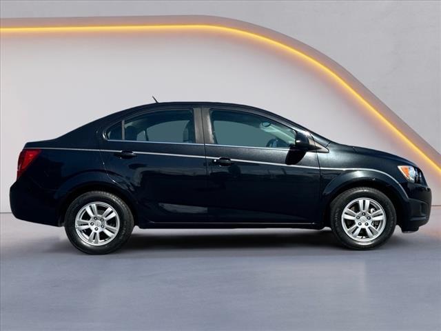 2013 chevrolet sonic lt