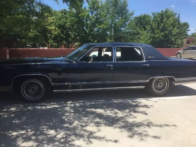 lincoln continental 1979 collector series classic with lots of upgrades