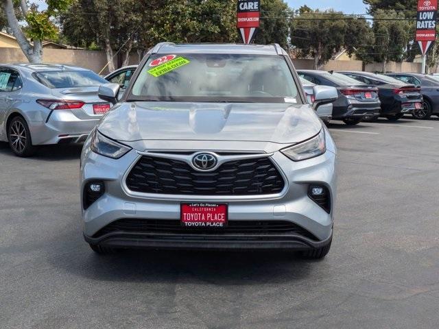 2022 toyota highlander xle