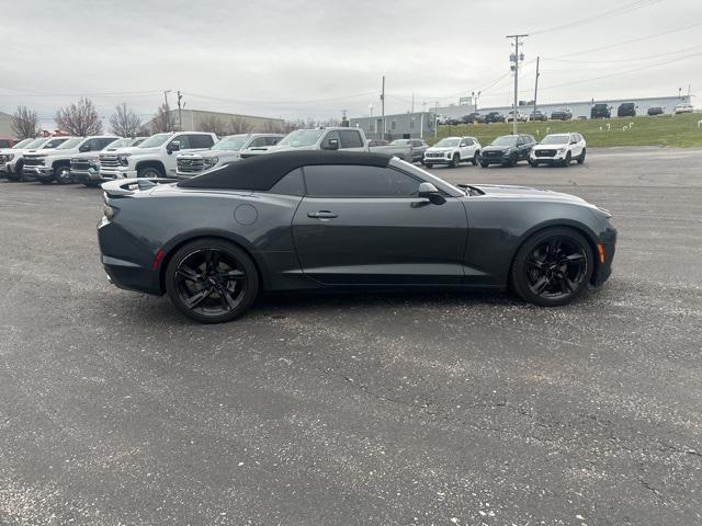 2022 chevrolet camaro rwd convertible lt1