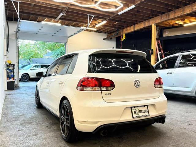 2013 volkswagen gti 4-door